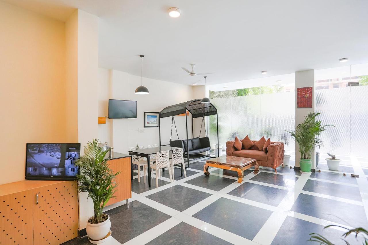 Fabhotel Ab Inn Huda City Center Gurgaon Buitenkant foto