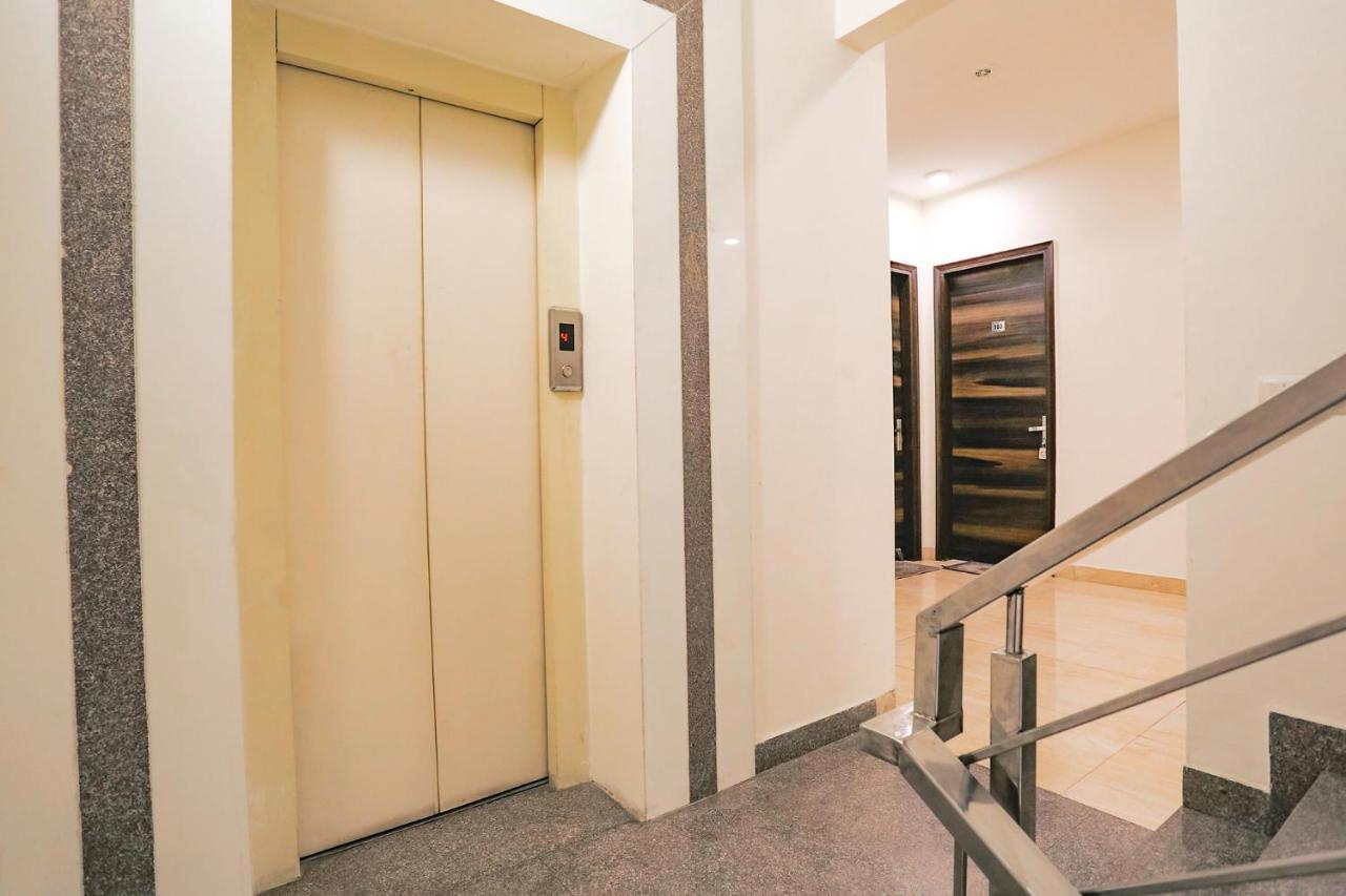 Fabhotel Ab Inn Huda City Center Gurgaon Buitenkant foto